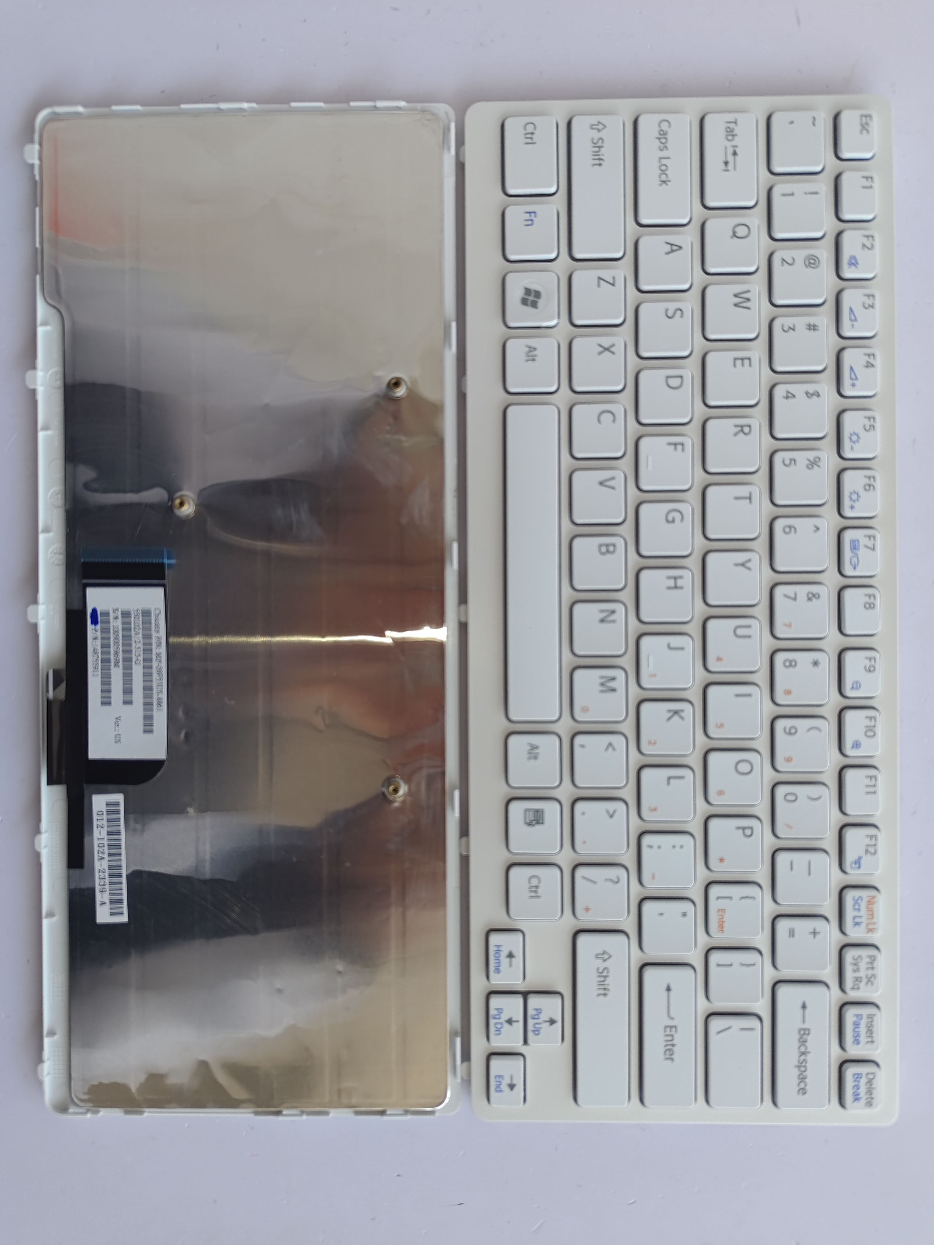 Picture of New Replacement Laptop Keyboard For SONY CW/VPC-CW/CW16EC/CW18FC WHITE FRAME BLACK US Layout